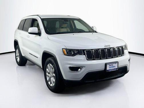 2022 Jeep Grand Cherokee Laredo