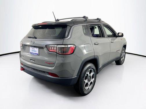 Sting-Gray Clearcoat 2022 Jeep Compass Trailhawk