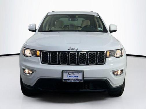 2022 Jeep Grand Cherokee Laredo