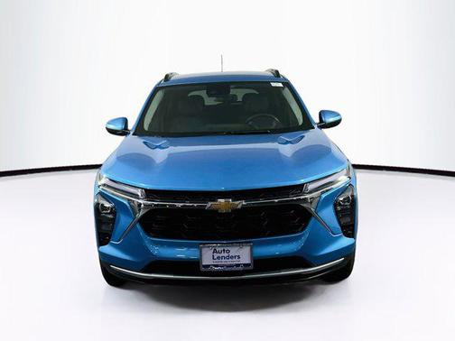 Marina Blue Metallic 2025 Chevrolet Trax LT