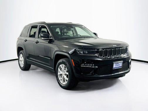 Diamond Black Crystal Pearlcoat 2023 Jeep Grand Cherokee Limited
