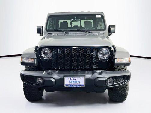 Sting-Gray Clearcoat 2023 Jeep Gladiator Willys 4x4