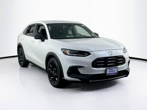 Platinum White Pearl 2023 Honda HR-V AWD Sport