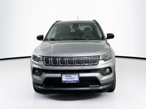 Billet Silver Metallic Clearcoat 2022 Jeep Compass Latitude