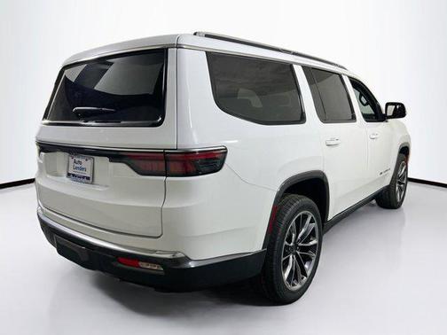 2022 Jeep Wagoneer Series III 4x4