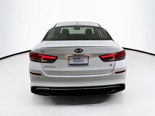2019 Kia Optima S