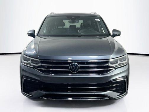 2022 Volkswagen Tiguan 2.0T SEL R-Line 4MOTION