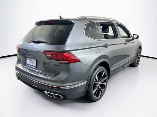 2022 Volkswagen Tiguan 2.0T SEL R-Line 4MOTION