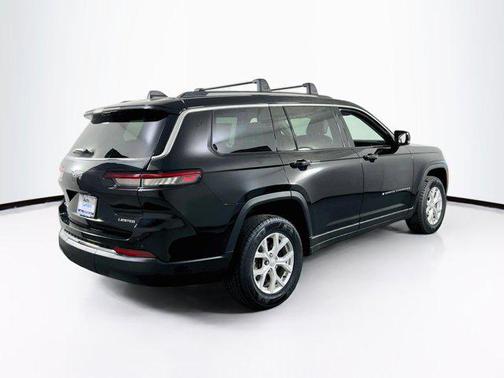 Diamond Black Crystal Pearlcoat 2023 Jeep Grand Cherokee L Limited