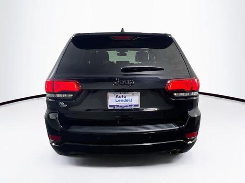 2022 Jeep Grand Cherokee Laredo