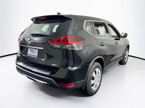 Magnetic Black 2018 Nissan Rogue S