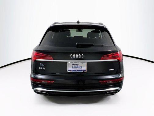 2022 Audi Q5 45 S line Premium Plus