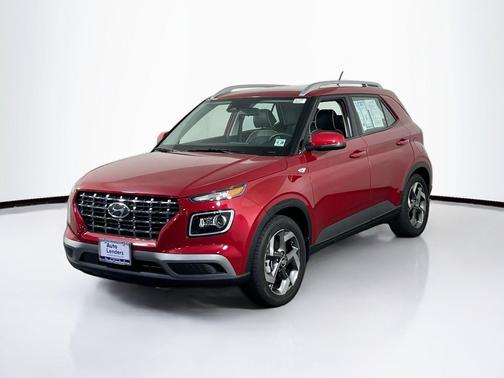 Scarlet Red Pearl 2023 Hyundai VENUE Limited