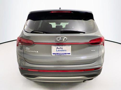 2021 Hyundai SANTA FE SE