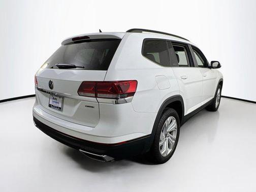 2022 Volkswagen Atlas 2.0T SE w/Technology 4MOTION