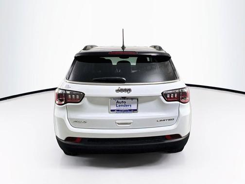 Bright White Clearcoat 2022 Jeep Compass Limited