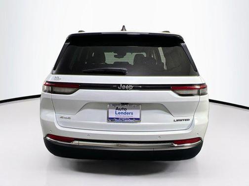 Bright White Clearcoat 2023 Jeep Grand Cherokee Limited