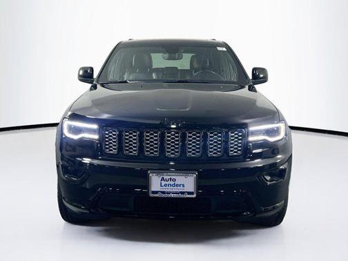 2022 Jeep Grand Cherokee Laredo