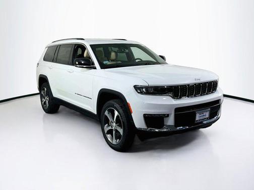 Bright White Clearcoat 2023 Jeep Grand Cherokee L Limited