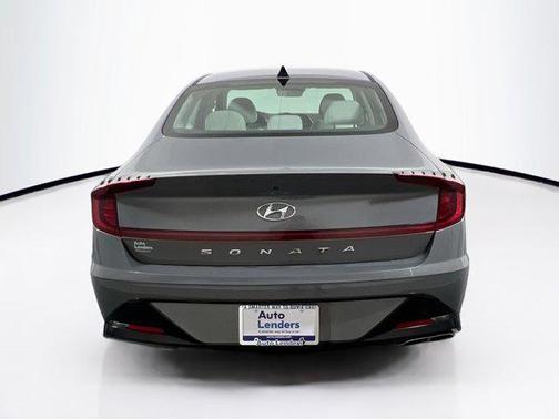 2022 Hyundai SONATA SEL