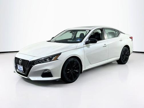 Pearl White Tricoat 2020 Nissan Altima SR Intelligent AWD