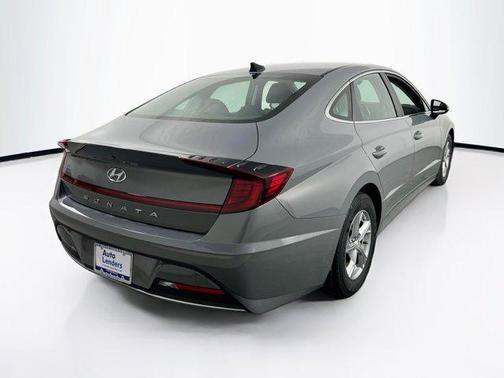 2023 Hyundai SONATA SE
