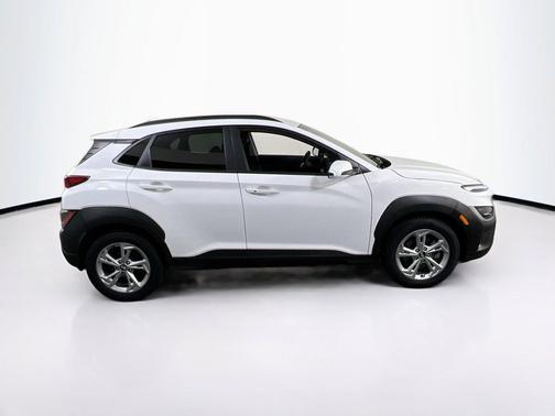 Lunar White 2023 Hyundai KONA SEL
