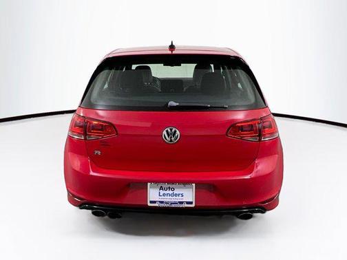 2016 Volkswagen Golf R 4-Door