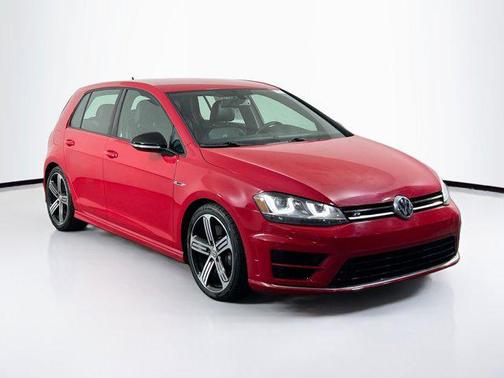 2016 Volkswagen Golf R 4-Door