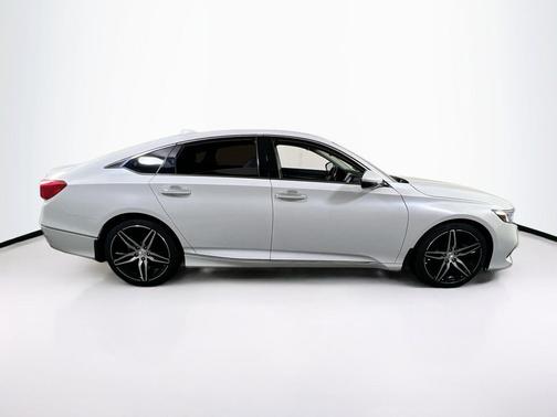 Platinum White Pearl 2021 Honda Accord Touring 2.0T