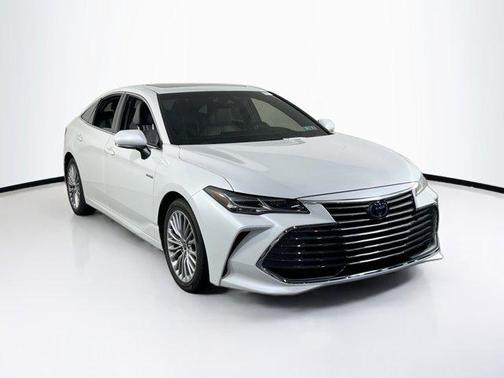 2021 Toyota Avalon Hybrid Limited