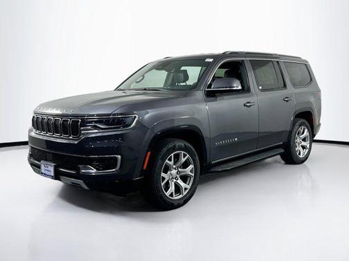 Baltic Gray Metallic Clearcoat 2022 Jeep Wagoneer Series II 4x4