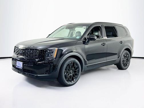 Ebony Black 2022 Kia Telluride EX