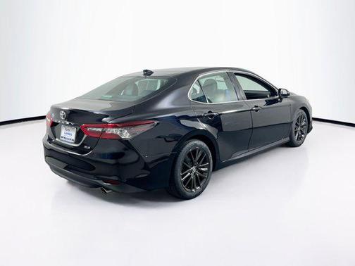 Midnight Black Metallic 2021 Toyota Camry XLE