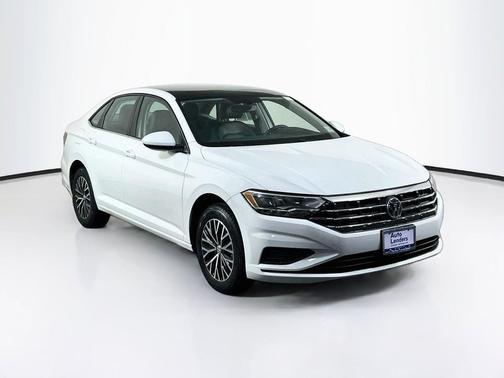 Pure White 2021 Volkswagen Jetta 1.4T SE