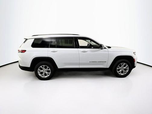 Bright White Clearcoat 2023 Jeep Grand Cherokee L Limited