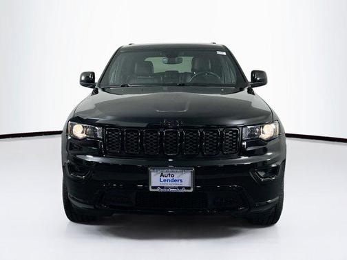 2022 Jeep Grand Cherokee Laredo
