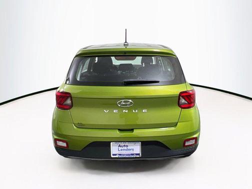 2023 Hyundai VENUE SE