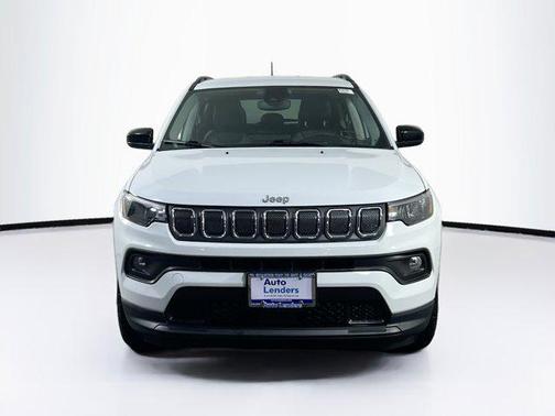 Bright White Clearcoat 2022 Jeep Compass Latitude 4x4