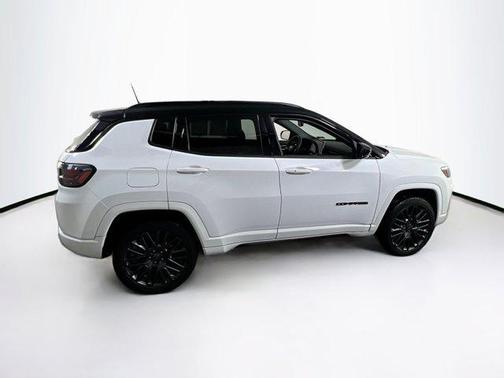 Bright White Clearcoat 2022 Jeep Compass High Altitude