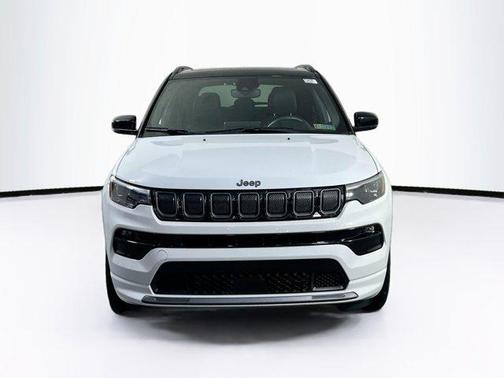 Bright White Clearcoat 2022 Jeep Compass High Altitude