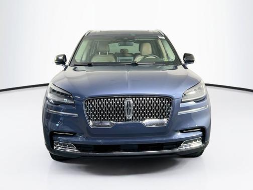 Blue 2021 Lincoln Aviator Reserve AWD