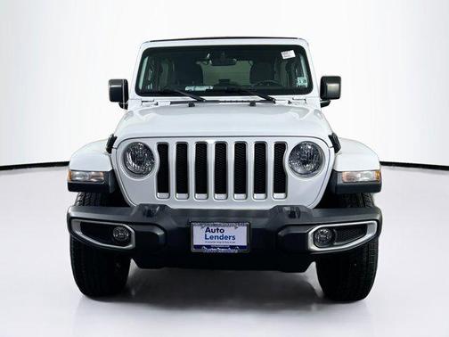 2023 Jeep Wrangler 4-Door Sahara 4x4
