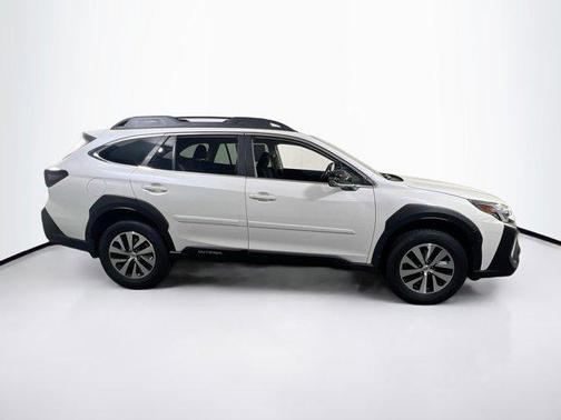 Crystal White Pearl 2023 Subaru Outback Premium