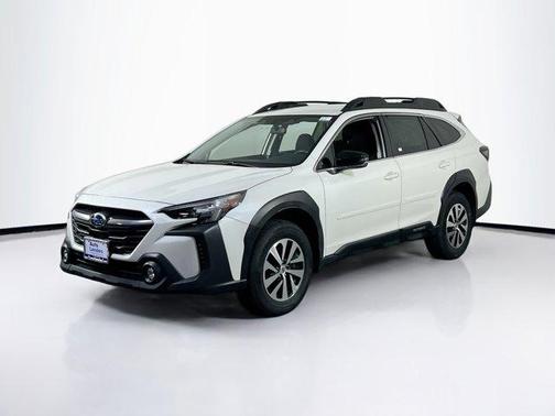 Crystal White Pearl 2023 Subaru Outback Premium