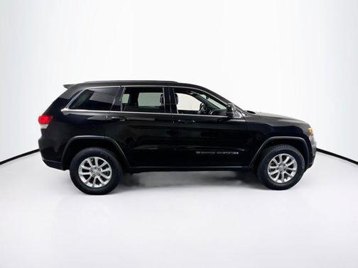 2022 Jeep Grand Cherokee Laredo