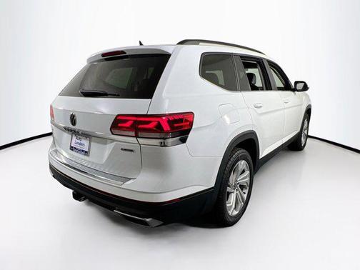 2022 Volkswagen Atlas 3.6L SE w/Technology