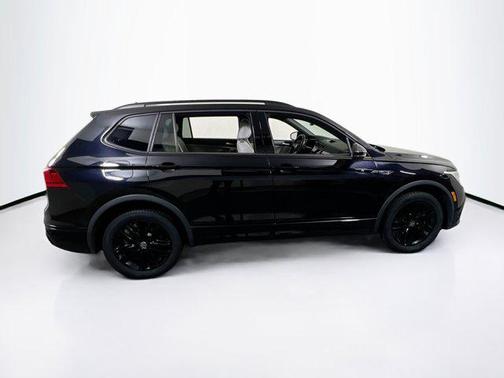 2022 Volkswagen Tiguan 2.0T SE R-Line Black 4MOTION