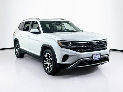Opal White Pearl 2023 Volkswagen Atlas 3.6L SEL