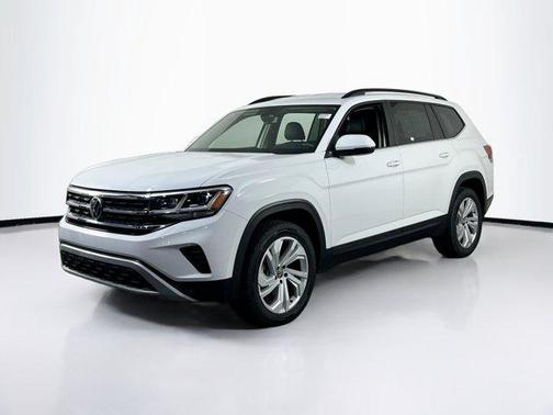 2022 Volkswagen Atlas 3.6L SE w/Technology